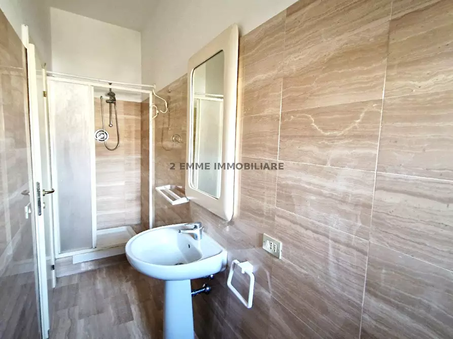 Immagine 10 di Appartamento in vendita  in VIA DEI SODERINI a Ascoli Piceno