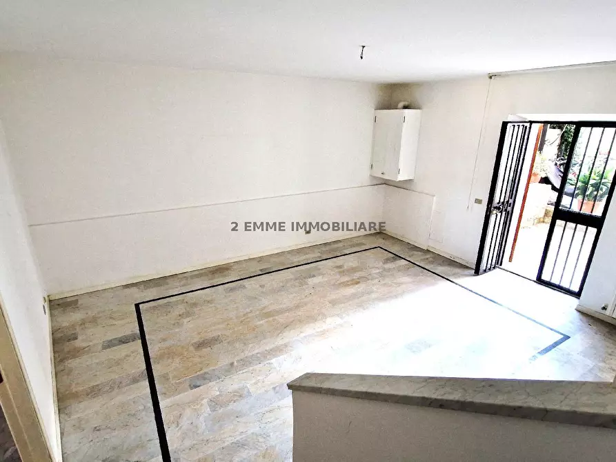 Immagine 18 di Appartamento in vendita  in VIA DEI SODERINI a Ascoli Piceno