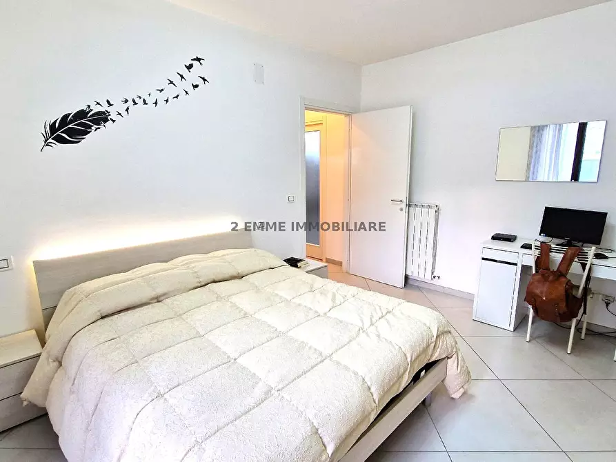 Immagine 2 di Appartamento in vendita  in VIA SAN BENEDETTO a Folignano