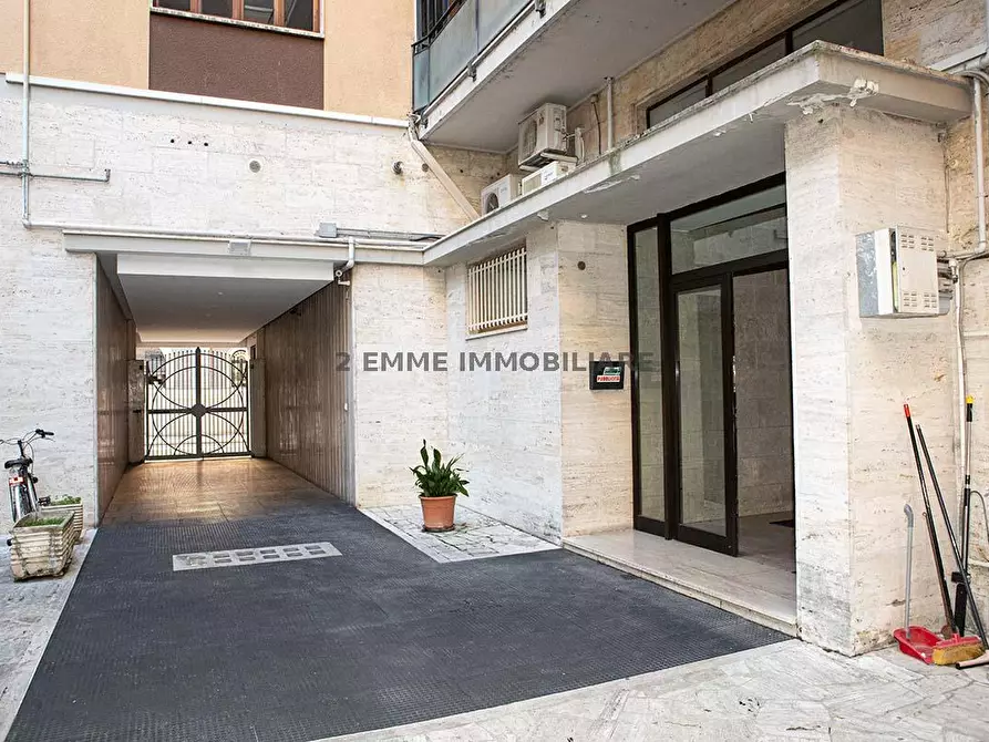 Immagine 19 di Appartamento in vendita  in CORSO VITTORIO EMANUELE 21 a Ascoli Piceno