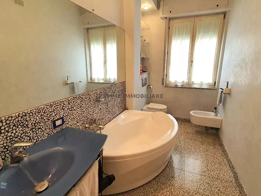 Immagine 10 di Appartamento in vendita  in VIA FABIO FILZI a Ascoli Piceno