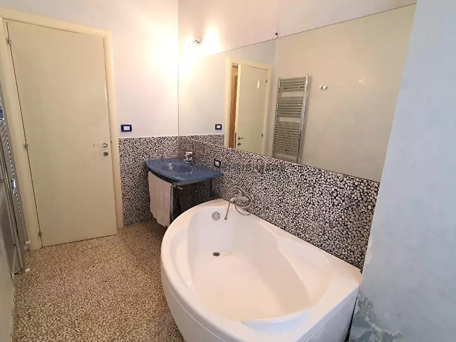 Immagine 11 di Appartamento in vendita  in VIA FABIO FILZI a Ascoli Piceno