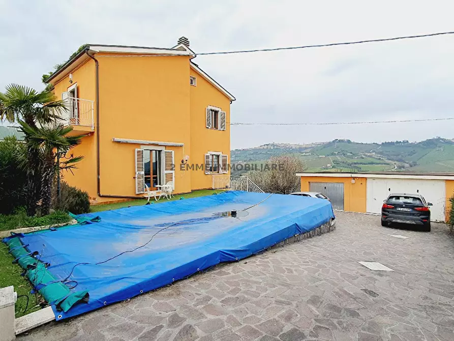 Immagine 2 di Casa indipendente in vendita  in CONTRADA COLLE APPESO 60 a Monteprandone