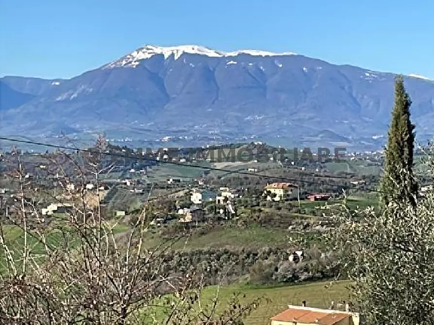Immagine 37 di Casa indipendente in vendita  in CONTRADA COLLE APPESO 60 a Monteprandone
