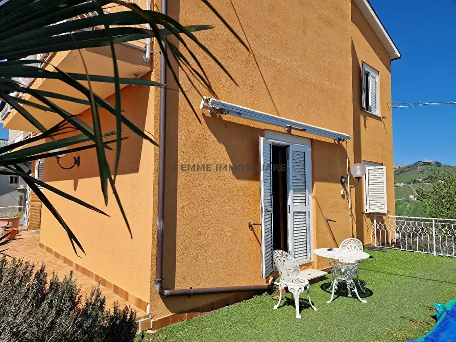 Immagine 40 di Casa indipendente in vendita  in CONTRADA COLLE APPESO 60 a Monteprandone