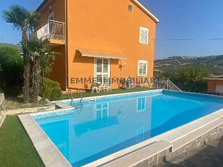 Immagine 1 di Casa indipendente in vendita  in CONTRADA COLLE APPESO 60 a Monteprandone