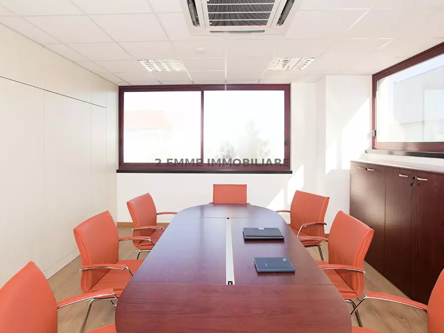 Immagine 20 di Ufficio in affitto  in VIA POMEZIA a San Benedetto Del Tronto