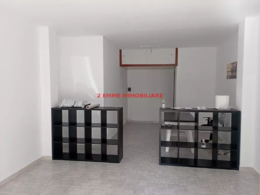 Immagine 1 di Magazzino in affitto  in VIA PERUGIA a Ascoli Piceno