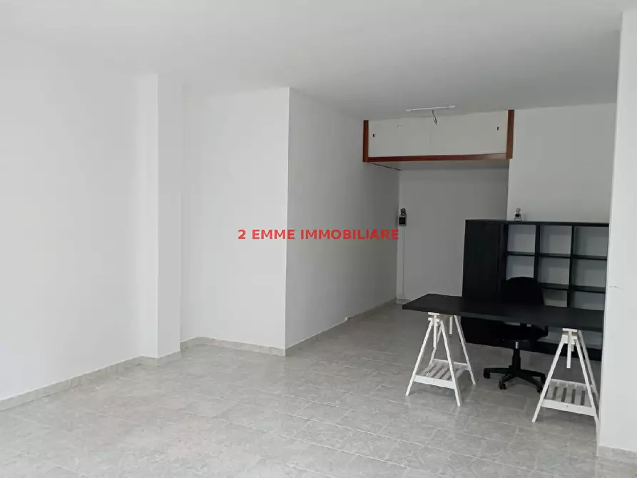 Immagine 2 di Magazzino in affitto  in VIA PERUGIA a Ascoli Piceno