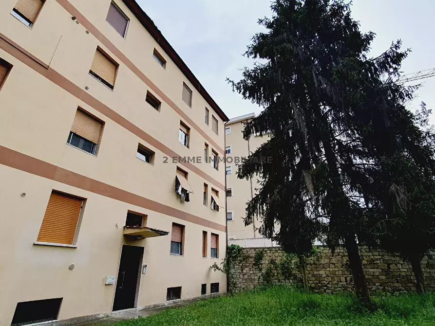 Immagine 9 di Appartamento in vendita  in VIALE MARCELLO FEDERICI 100 a Ascoli Piceno
