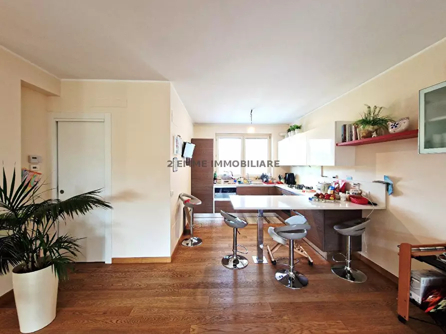 Immagine 8 di Villa in vendita  in FRAZIONE FONTE DI CAMPO N.6 a Ascoli Piceno