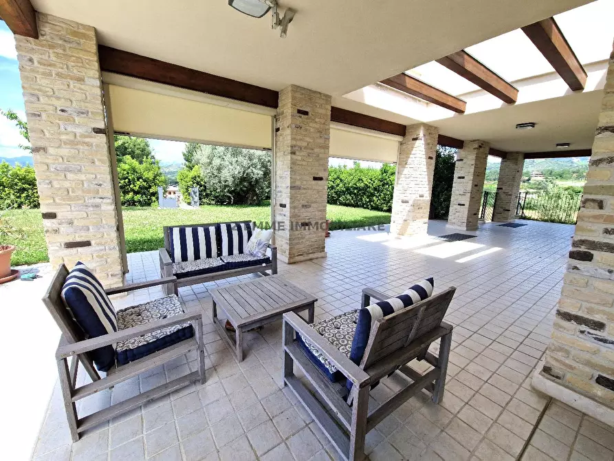 Immagine 38 di Villa in vendita  in FRAZIONE FONTE DI CAMPO N.6 a Ascoli Piceno