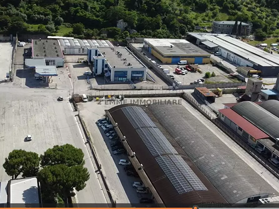 Immagine 1 di Locale commerciale in affitto  in VIA PICENO APRUTINA a Ascoli Piceno