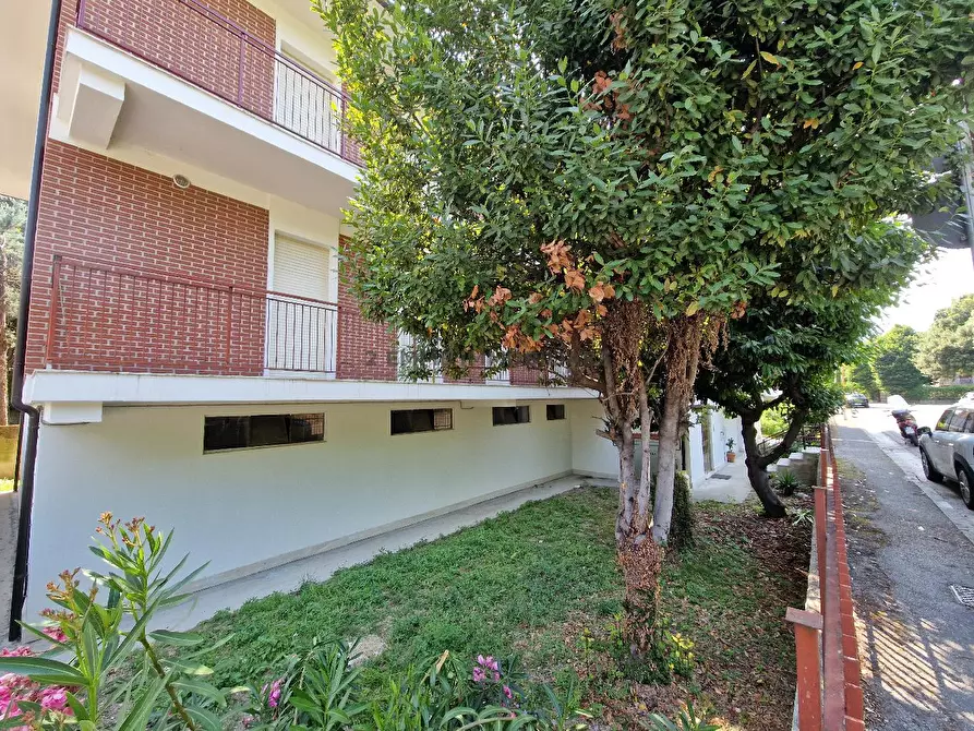 Immagine 13 di Appartamento in vendita  in VIA FRATELLI VOLPONI 2 a Ascoli Piceno