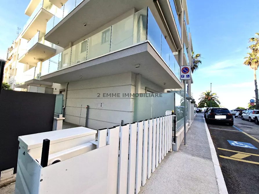 Immagine 11 di Appartamento in affitto  in VIA GRAZIA DELETTA 2/A a San Benedetto Del Tronto