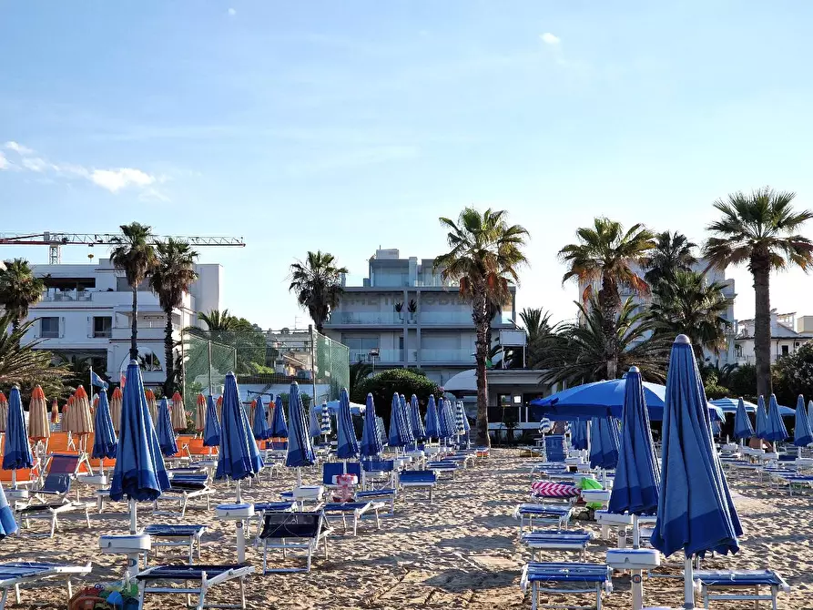 Immagine 13 di Appartamento in affitto  in VIA GRAZIA DELETTA 2/A a San Benedetto Del Tronto