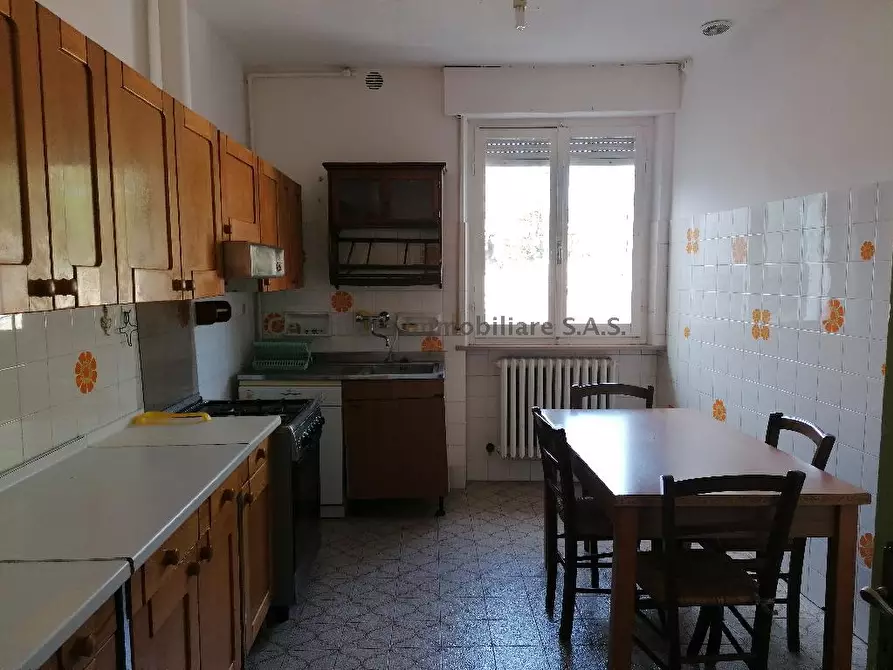 Immagine 3 di Appartamento in vendita  in VIA VETERANI 23 a Urbino