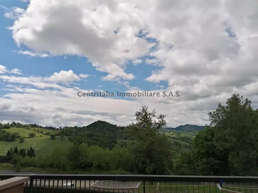 Immagine 9 di Appartamento in vendita  in GADANA a Urbino