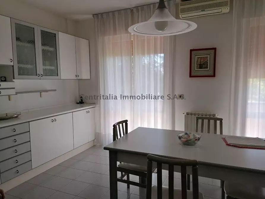 Immagine 1 di Appartamento in vendita  in VIA LIZZADRI 3 a Urbino