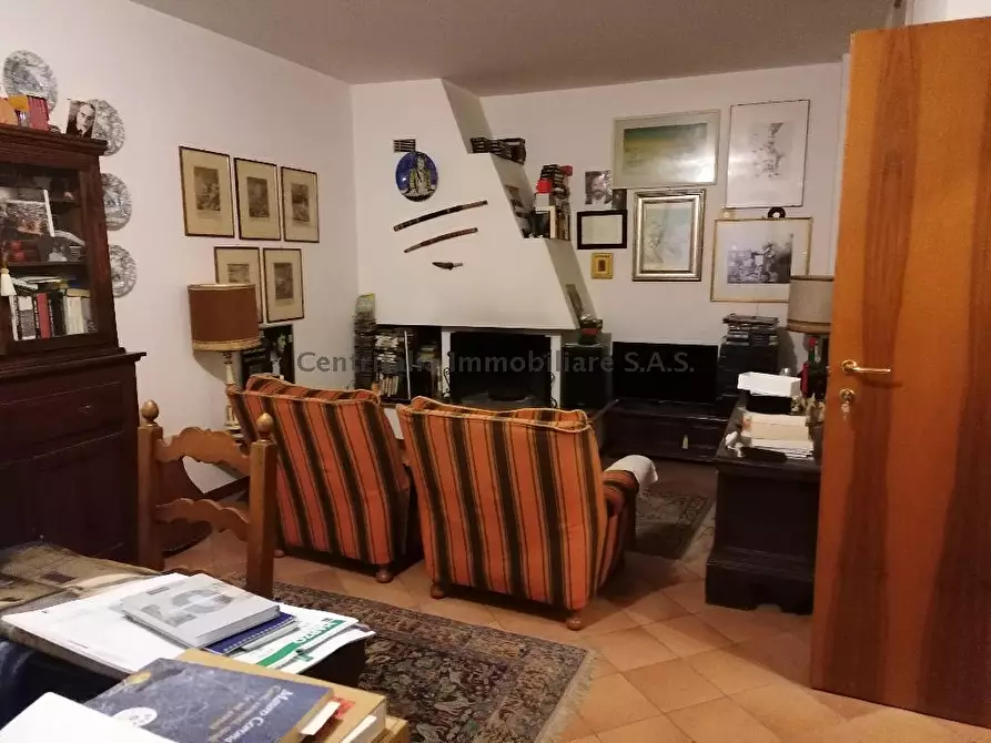 Immagine 3 di Casa indipendente in vendita  in VIA DELLA LINEA  33 TRASANNI a Urbino