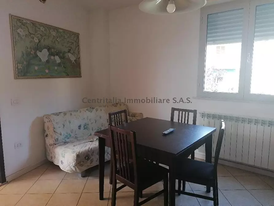 Immagine 2 di Appartamento in vendita  in VIA GUIDO DA MONTEFEKLTRO 35/H a Urbino