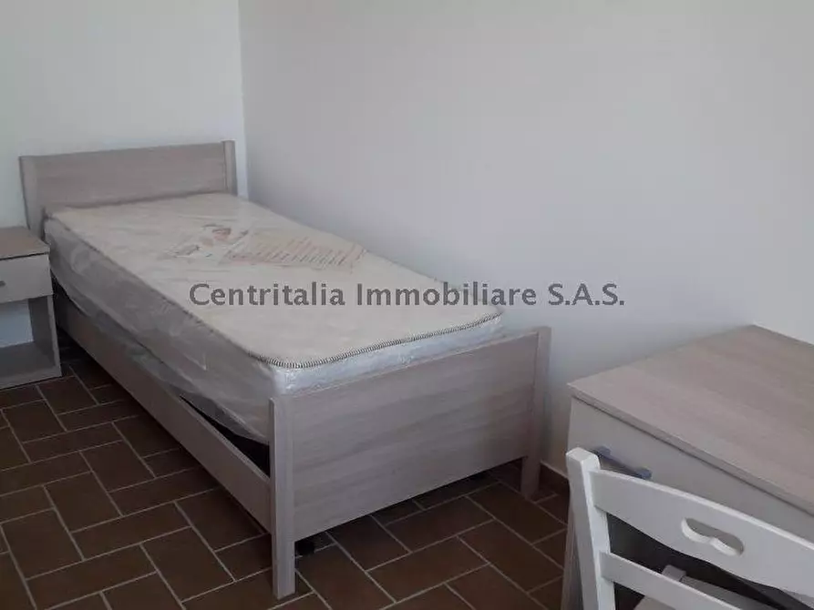 Immagine 9 di Camera in affitto  in VIA DEL LEONE a Urbino