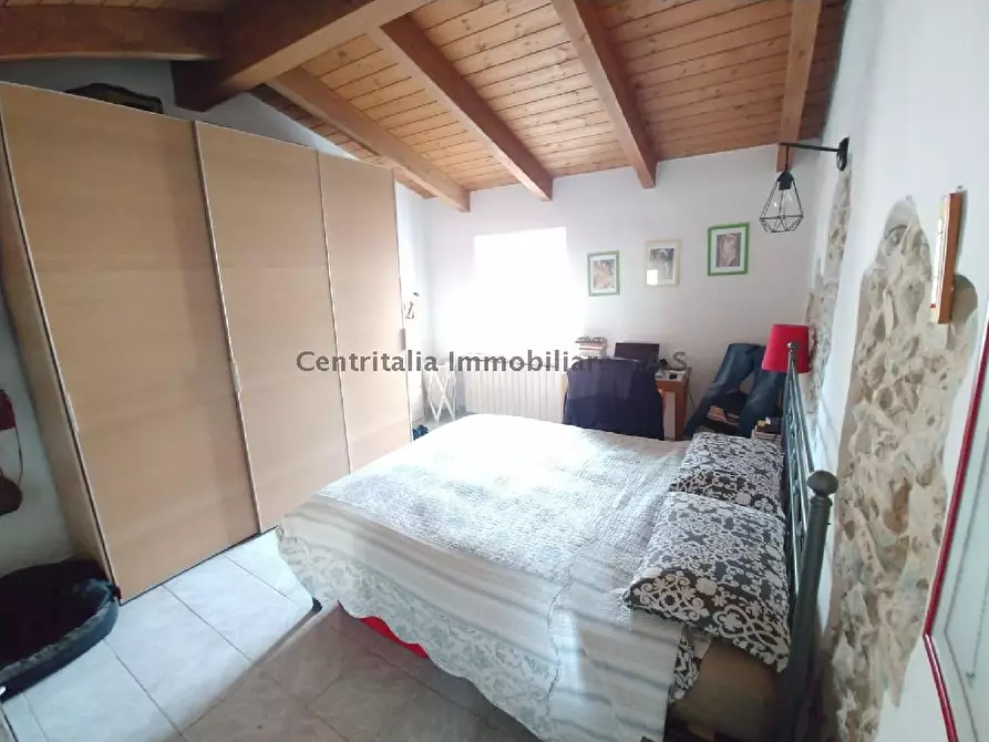 Immagine 3 di Casa indipendente in vendita  in CA'MAZZASETTE a Urbino