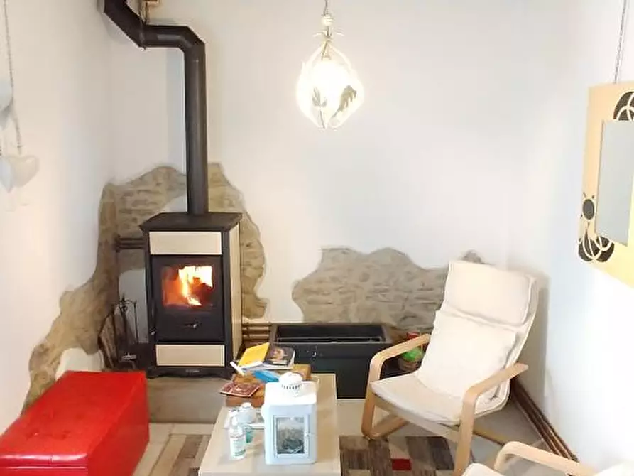 Immagine 9 di Casa indipendente in vendita  in CA'MAZZASETTE a Urbino