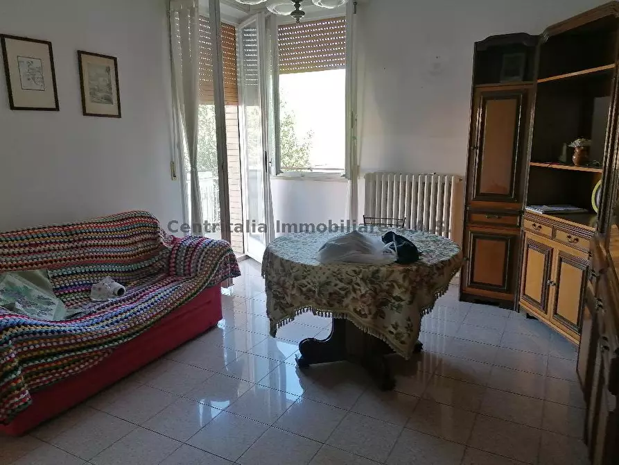 Immagine 2 di Casa indipendente in vendita  in CASININA a Sassocorvaro Auditore