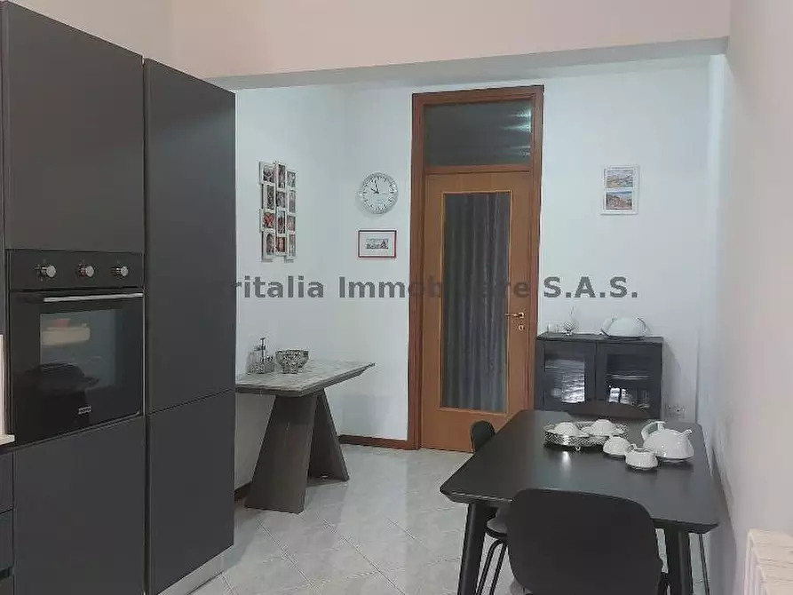 Immagine 4 di Appartamento in vendita  in VIA BATTISTA SFORZA 123 a Urbino