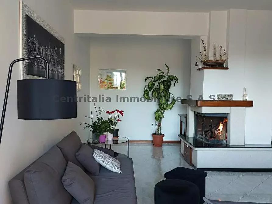 Immagine 6 di Appartamento in vendita  in VIA BATTISTA SFORZA 123 a Urbino