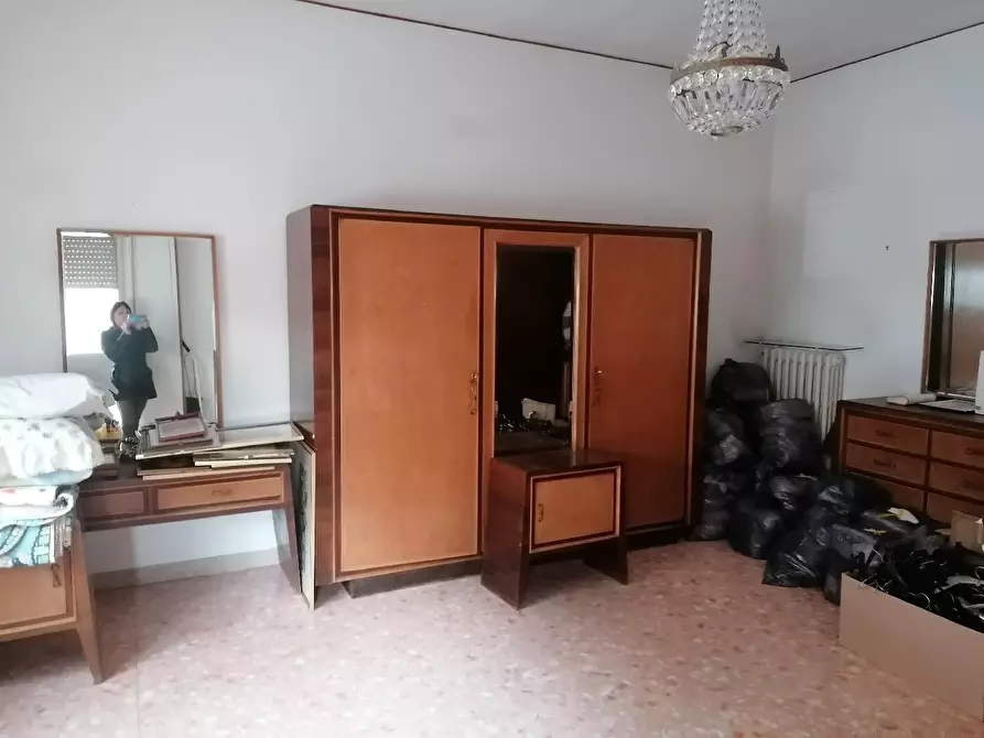 Immagine 6 di Appartamento in vendita  in VI KING 5 a Urbino