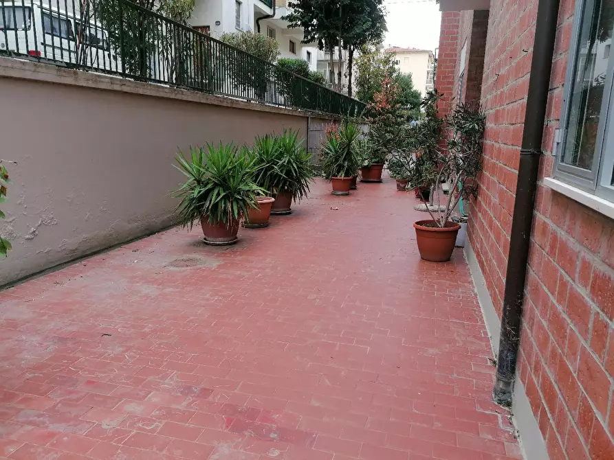 Immagine 8 di Appartamento in vendita  in VI KING 5 a Urbino