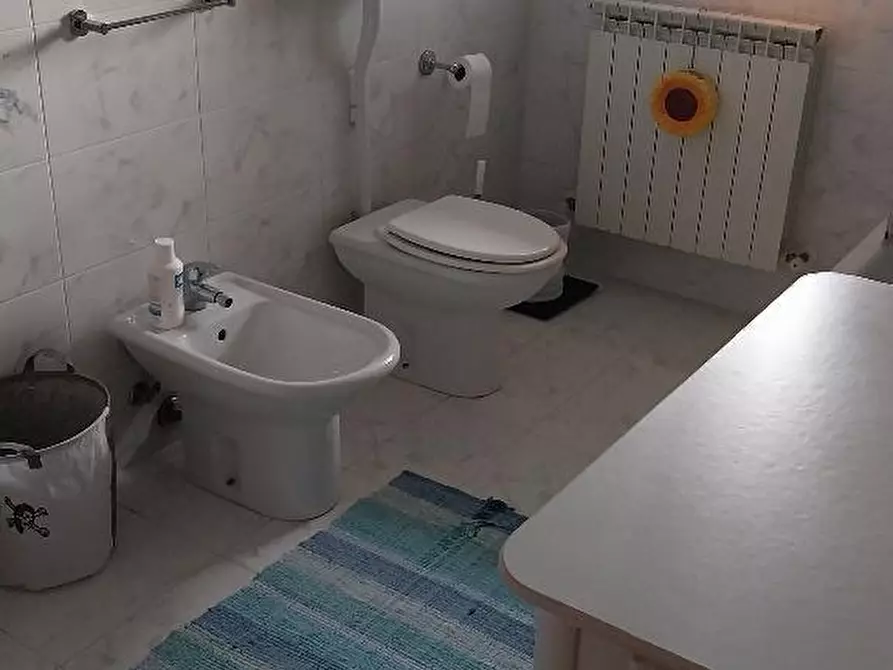 Immagine 7 di Casa indipendente in vendita  in TRASANNI a Urbino