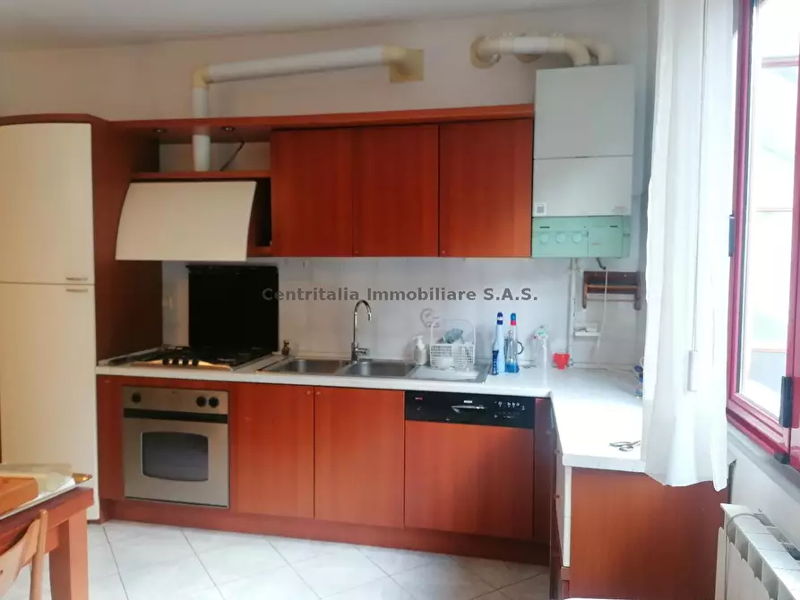 Immagine 4 di Appartamento in vendita  in VIA GIOVANNI XXIII 30 a Urbino