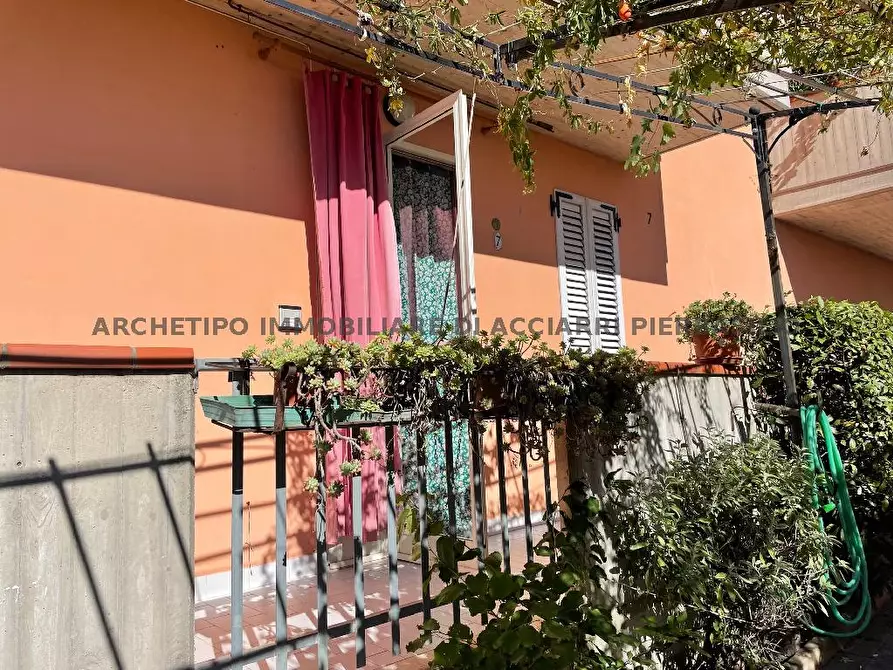 Immagine 9 di Casa indipendente in vendita  in VIA BOCCONI 7 a Cupra Marittima