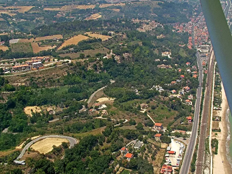 Immagine 3 di Terreno in vendita  in VIA ADRIATICA  SUD a Cupra Marittima