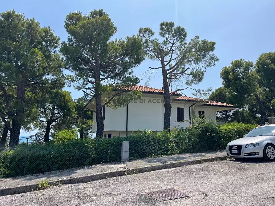 Immagine 1 di Casa indipendente in vendita  in PETRELLA DI RIPATRANSONE a Ripatransone