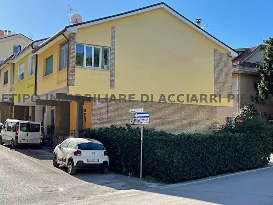 Immagine 3 di Casa indipendente in vendita  in VIA CAVOUR a Cupra Marittima