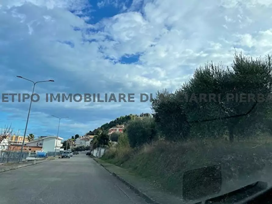 Immagine 4 di Terreno in vendita  in VIA ABRUZZI a Cupra Marittima