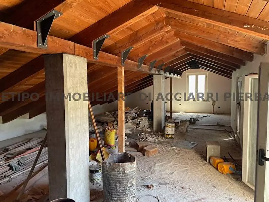 Immagine 3 di Rustico / casale in vendita  in CONTRADA MARINA N. 7 a Campofilone