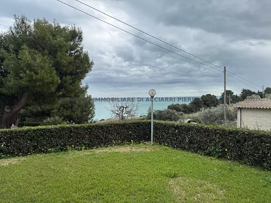 Immagine 3 di Casa indipendente in vendita  in MARINA DI MASSIGNANO a Massignano