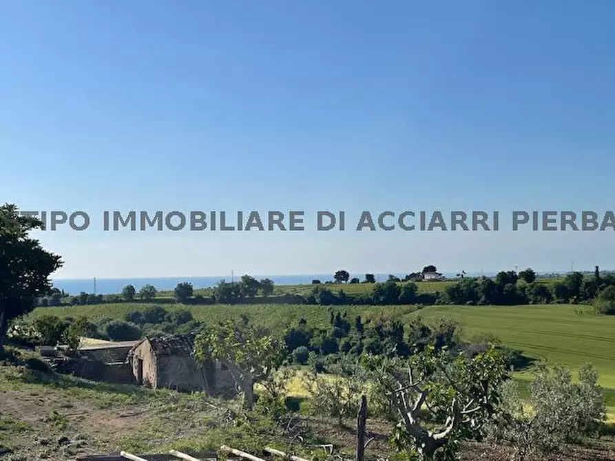 Immagine 2 di Rustico / casale in vendita  in ZONA MARINA DI MASSIGNANO a Massignano