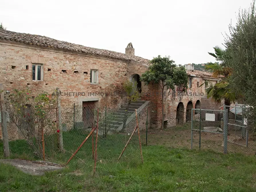 Immagine 2 di Rustico / casale in vendita  in PIANE SANTI a Massignano