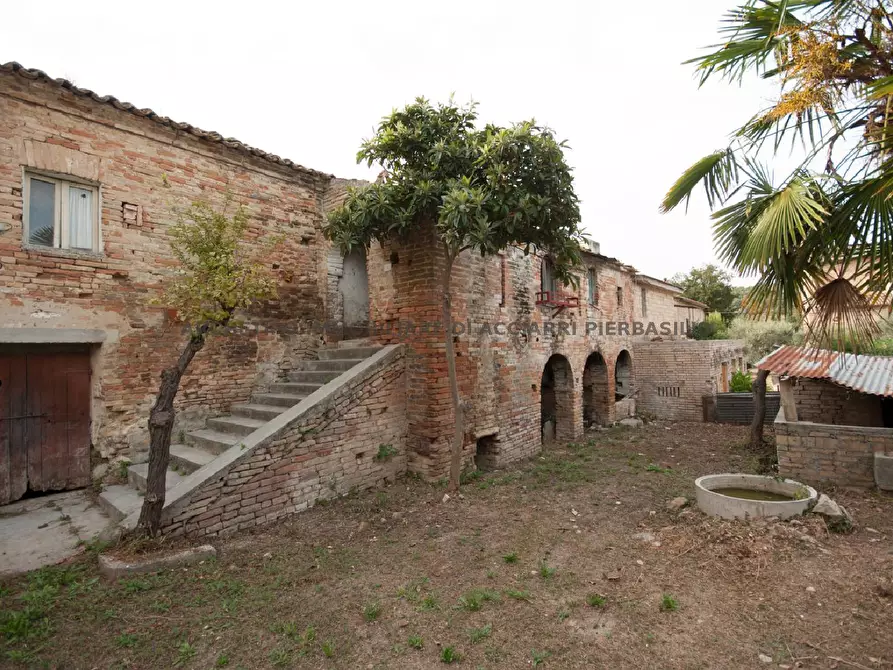 Immagine 6 di Rustico / casale in vendita  in PIANE SANTI a Massignano