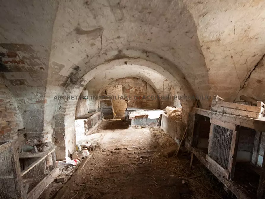 Immagine 12 di Rustico / casale in vendita  in PIANE SANTI a Massignano