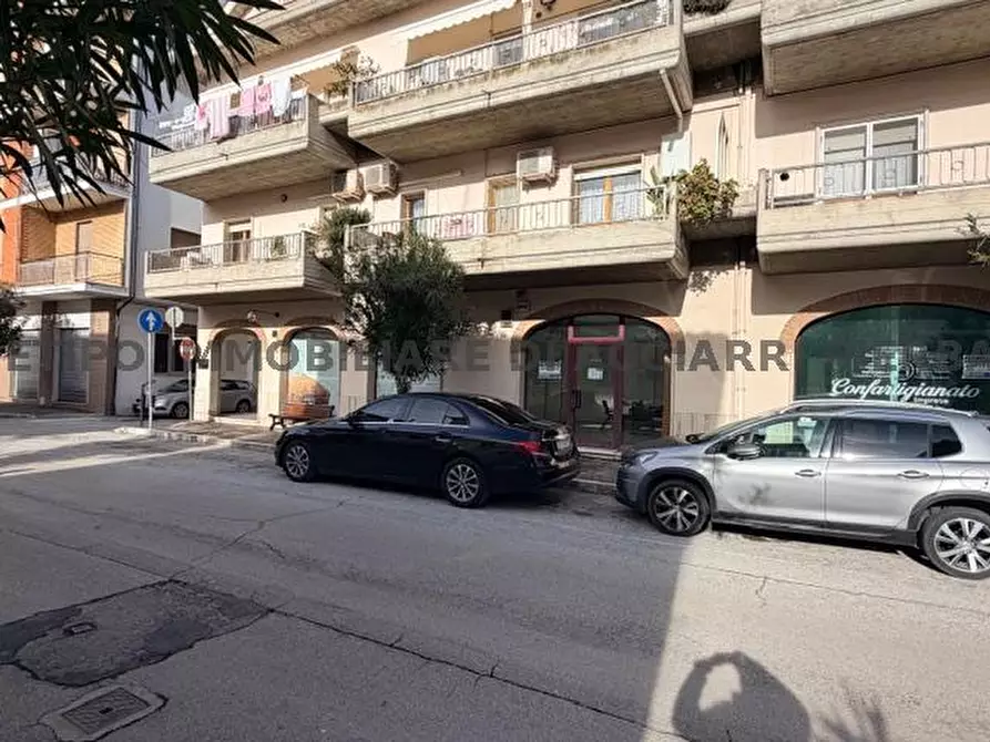 Immagine 7 di Appartamento in vendita  in VIALE STAZIONE a Cupra Marittima