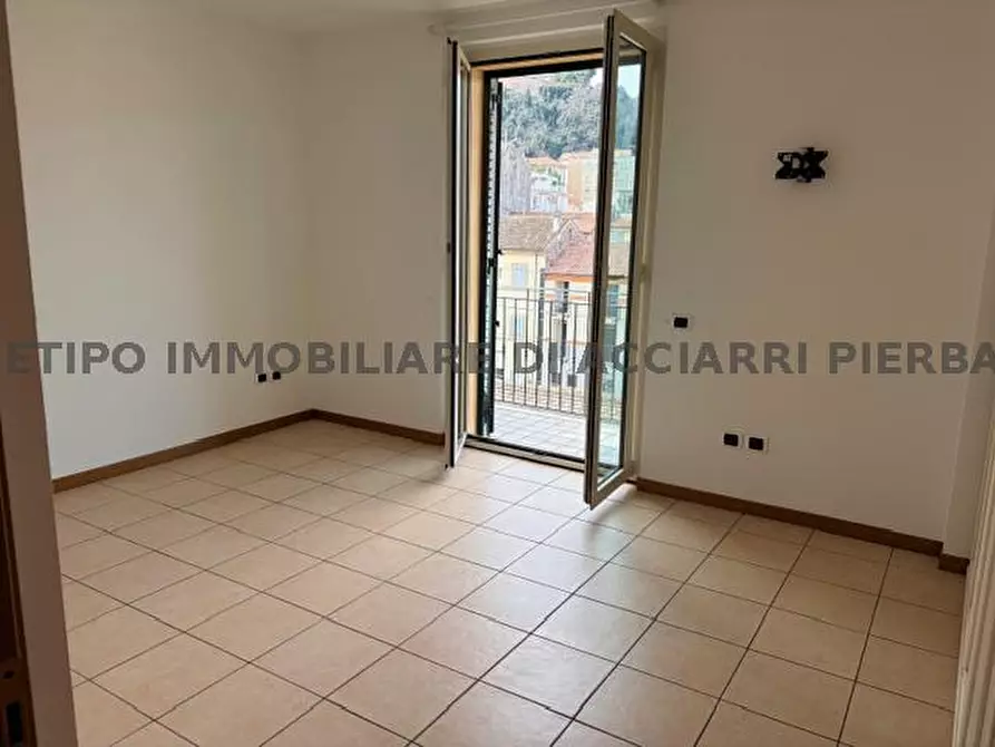 Immagine 2 di Appartamento in vendita  in LUNGOMARE VIALE NAZARIO SAURO a Cupra Marittima