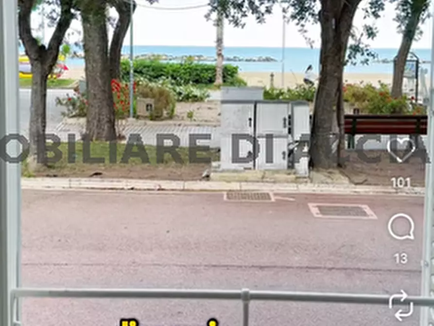 Immagine 6 di Appartamento in vendita  in LUNGOMARE CENTRO a Cupra Marittima