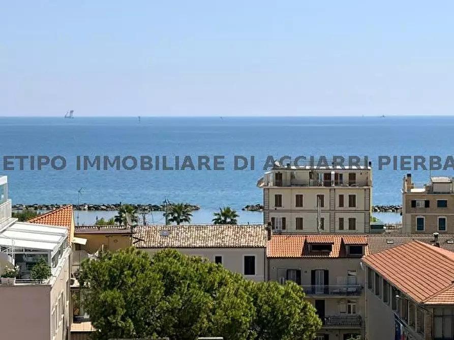 Immagine 9 di Appartamento in vendita  in VIA ROMA 24 a Cupra Marittima